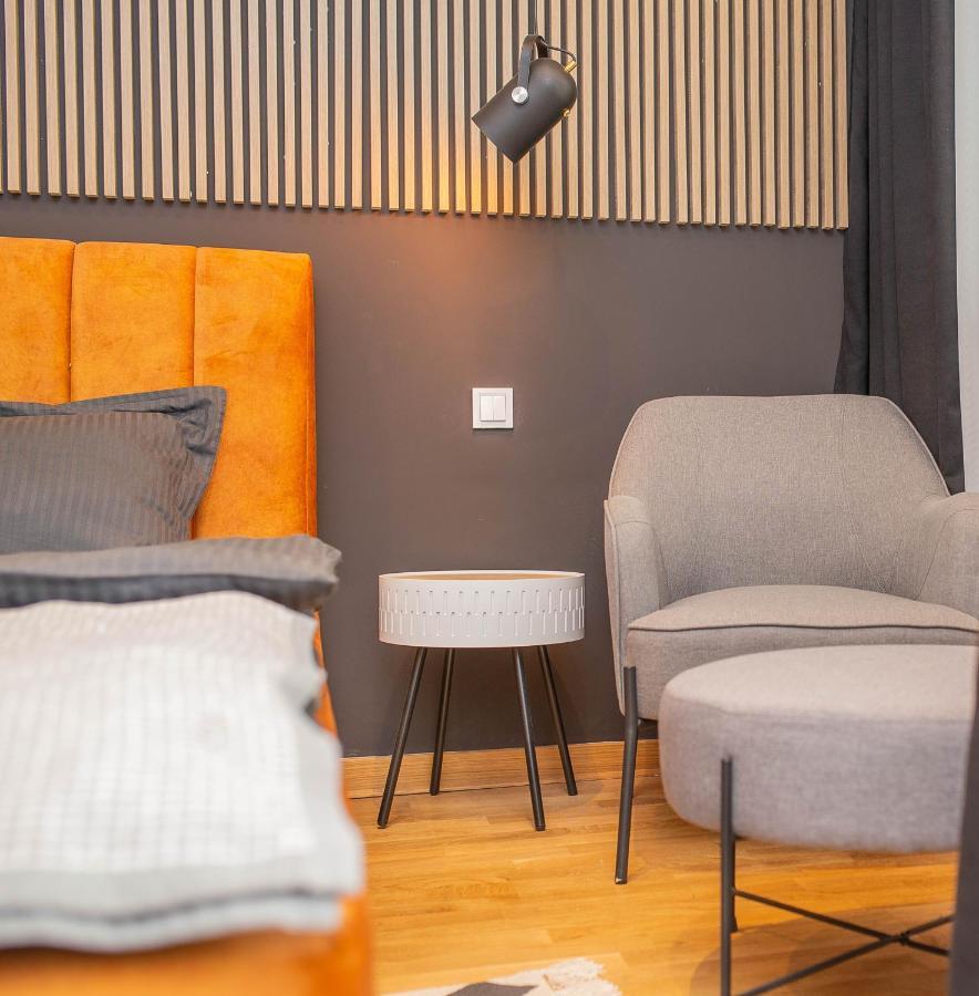 פודגוריצה Design Apartment Near Gorica Park מראה חיצוני תמונה